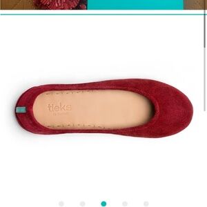 NEW Tieks Rogue Red Suede Ballet Flats